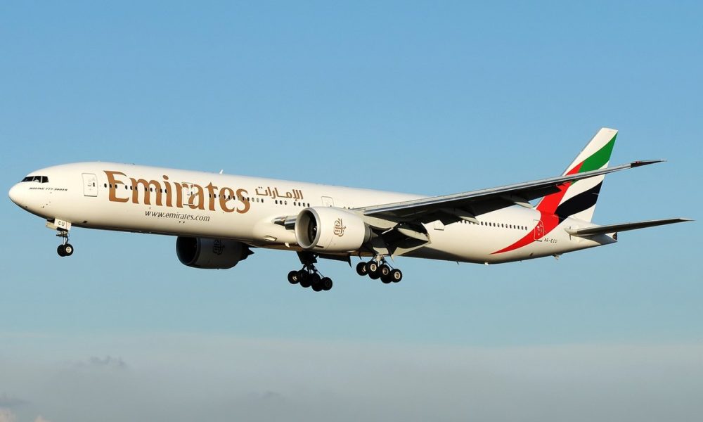 Emirates B777 300ER.jpg