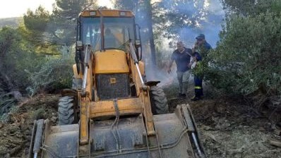 Πυρκαγιά σε δασική έκταση στο Νότιο Πήλιο