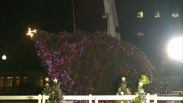 skynews tree white house christmas 6376110.jpg