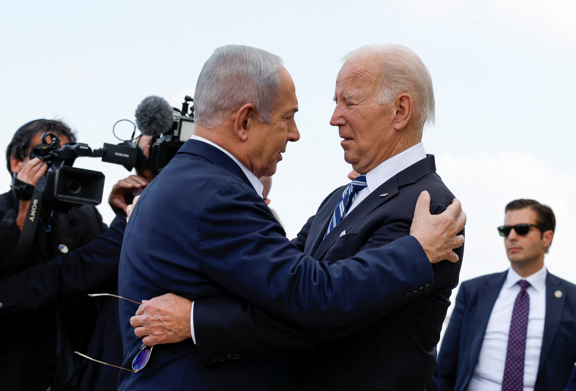 2023 10 18T080952Z 1574386248 RC2WU3ANRHFO RTRMADP 5 ISRAEL PALESTINIANS BIDEN 1.jpg