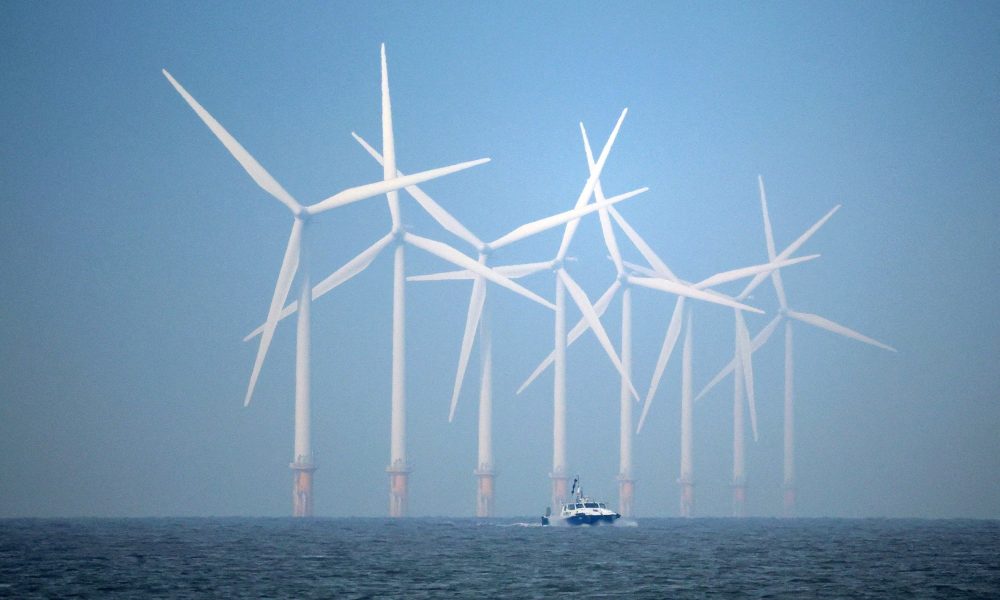 2023 11 15T205433Z 1135304736 RC2BWY9YZ0K5 RTRMADP 5 BRITAIN RENEWABLES WINDPOWER.jpg