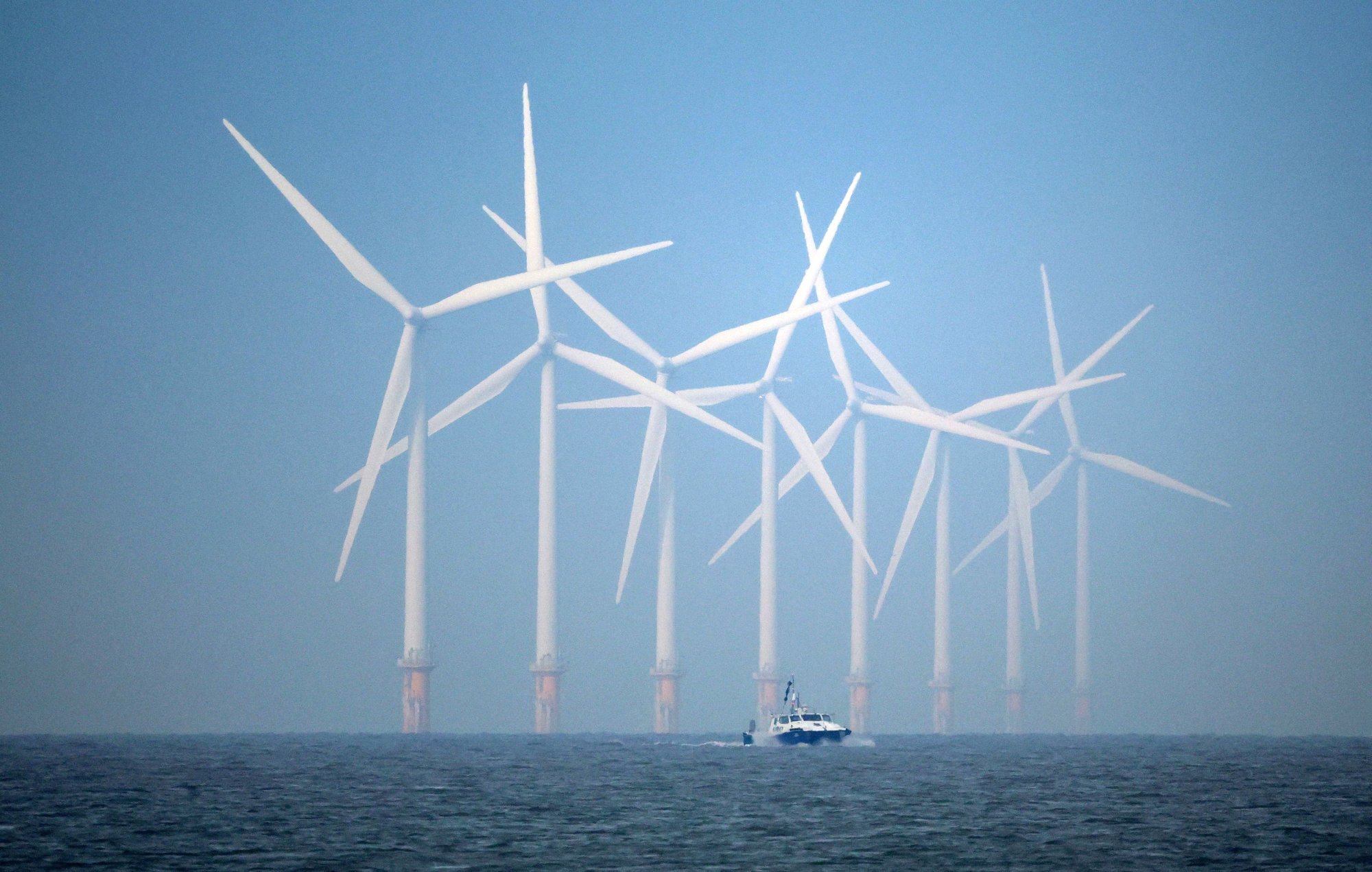 2023 11 15T205433Z 1135304736 RC2BWY9YZ0K5 RTRMADP 5 BRITAIN RENEWABLES WINDPOWER.jpg