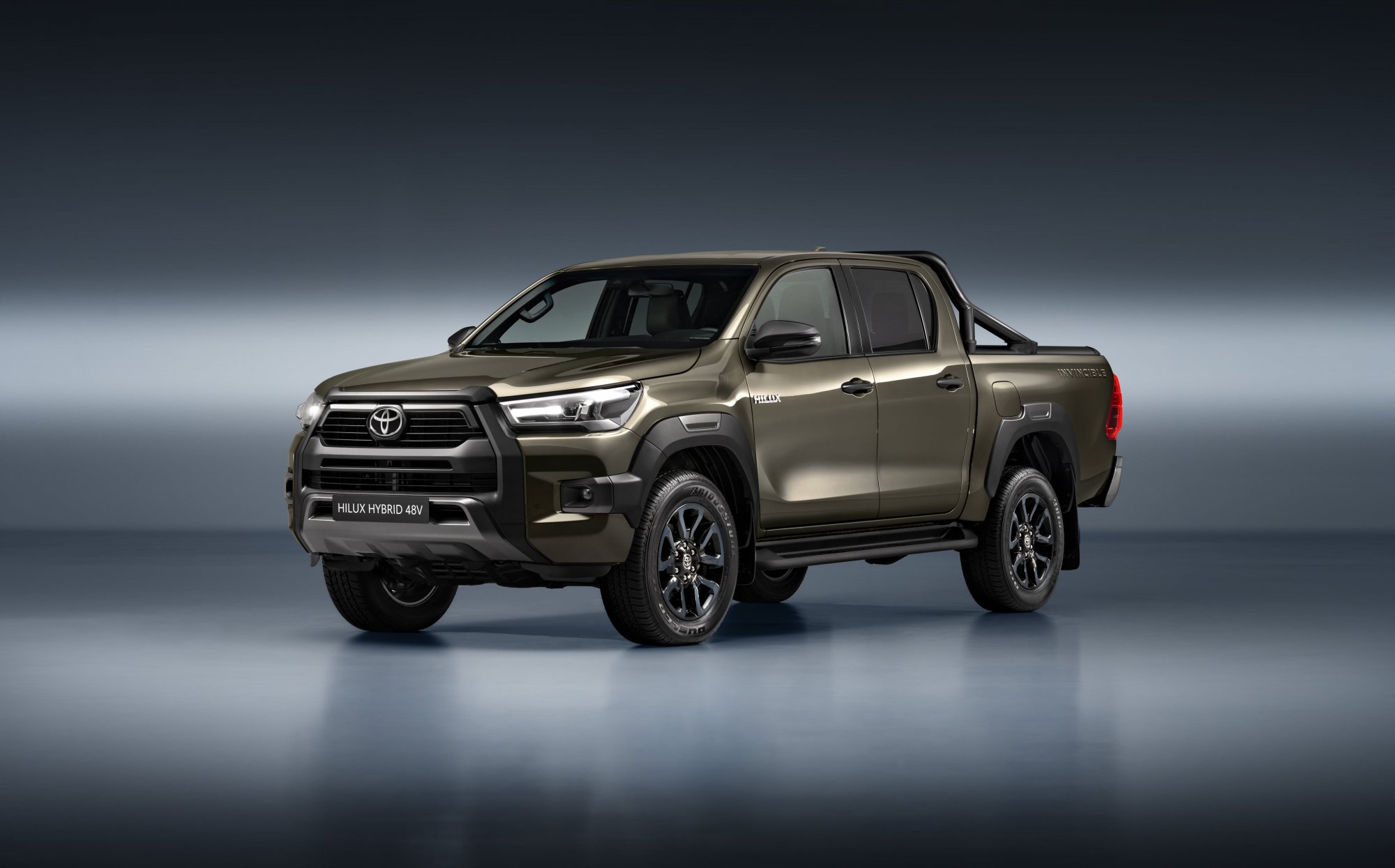 2023 hilux hybrid 48v main 01 min.jpg