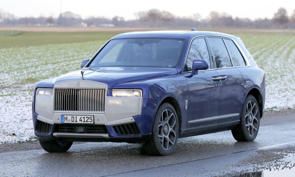 Rolls Royce Cullinan Facelift 003 min.jpg