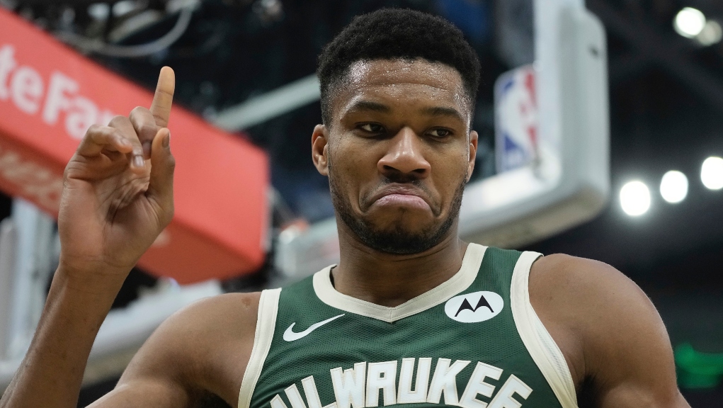 antetokounmpo 3.jpg