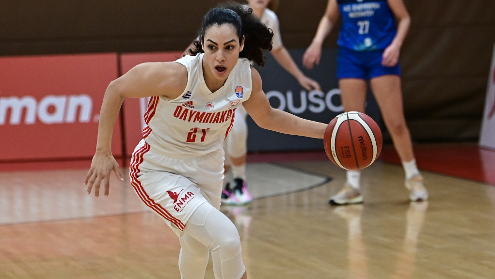 olympiacos basketball women.jpg