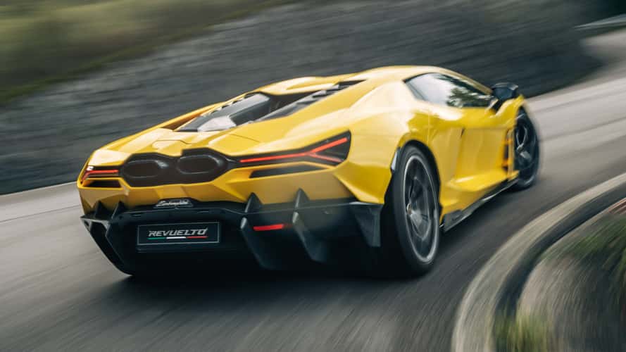 1705521427 2024 lamborghini revuelto exterior.jpg