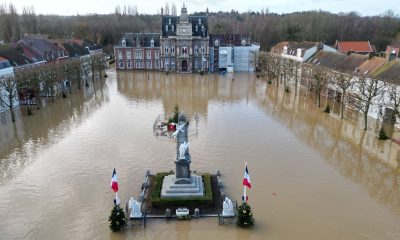 2024 01 04T122921Z 399317659 RC20B5ABIU7X RTRMADP 5 EUROPE WEATHER FRANCE FLOODS.jpg