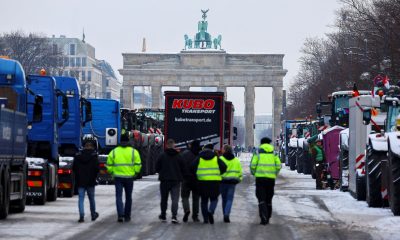 2024 01 18T115041Z 1046670199 RC2BK5ACW936 RTRMADP 5 GERMANY POLITICS TRUCKERS PROTEST.jpg