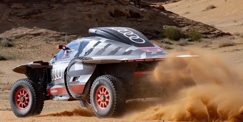 Dakar audi.jpg