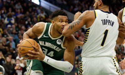 Giannis Antetokounmpo 10.jpg