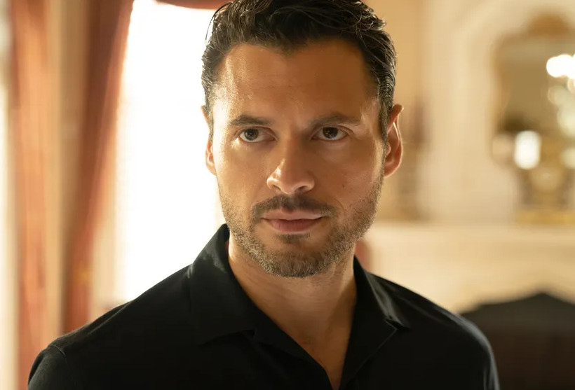 adan canto.jpg