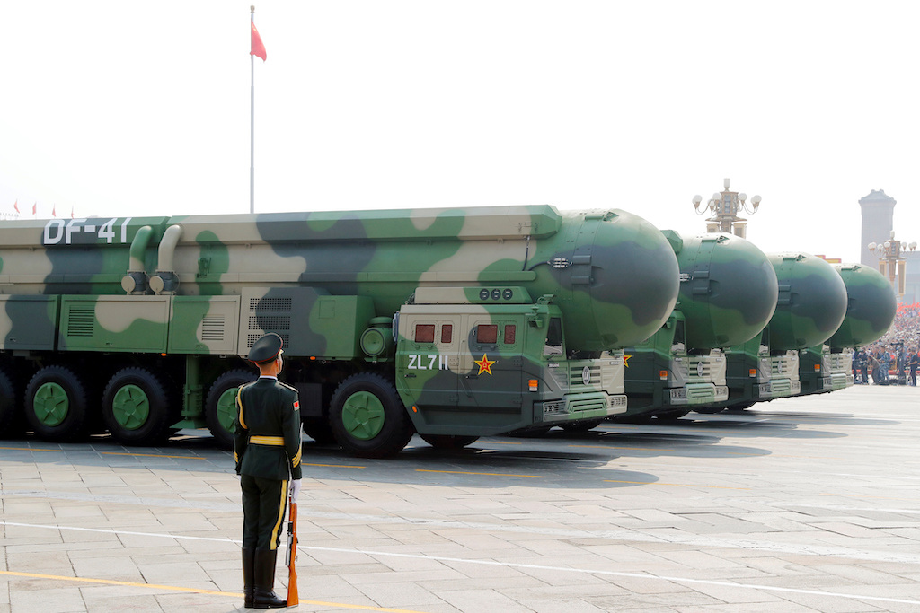 china missile force3.jpg