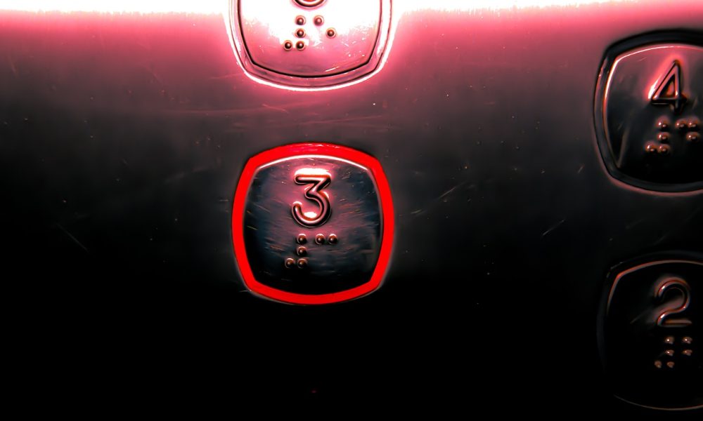 elevator 449698 1280.jpg