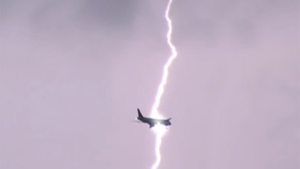 Lightning202 2 620x350.jpg