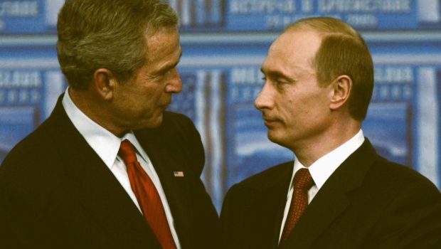 putin bush in 620x350.jpg