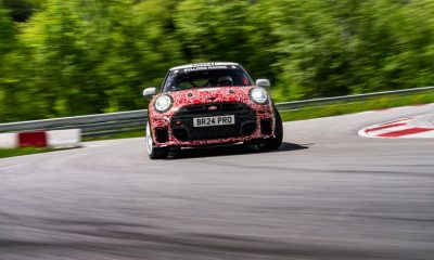 P90549845 highRes mini john cooper wor.jpg