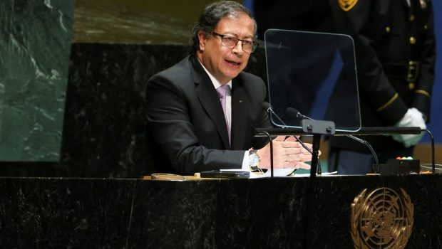 gustavo petro 620x350.jpg