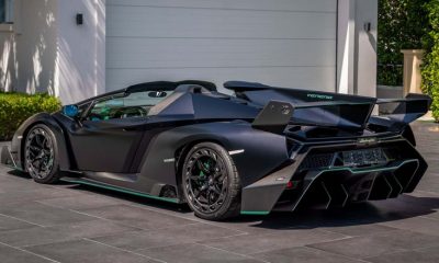 2015 lamborghini veneno roadster 1.jpg