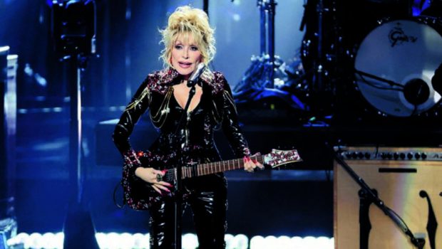 dolly parton 620x350.jpg