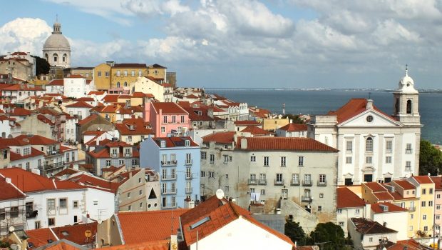 portugal lisbon 620x350.jpg