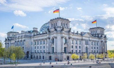 reichstag building 8481430 1280 620x350.jpg