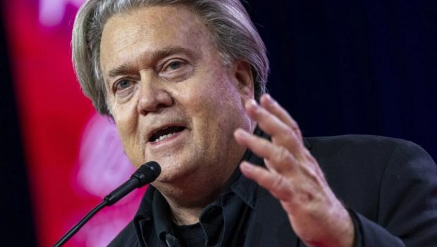 steve bannon 620x350.jpg