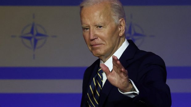 2024 07 09T222408Z 794464963 RC2YR8AXFZC4 RTRMADP 5 NATO SUMMIT BIDEN 620x350.jpg