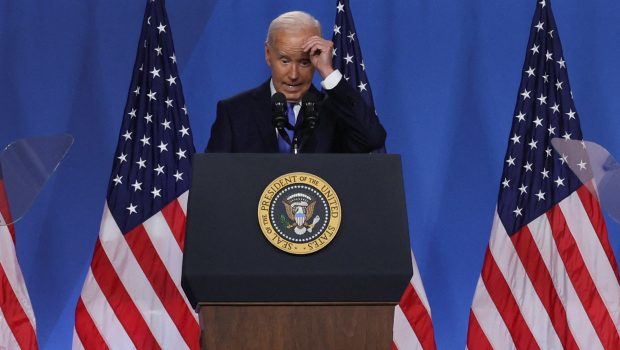 2024 07 12T003636Z 1205725150 RC28T8ADZIK0 RTRMADP 5 NATO SUMMIT BIDEN 1 620x350.jpg