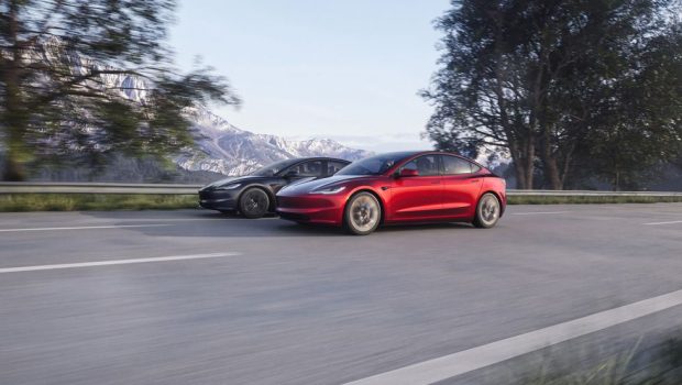 2024 tesla model 3 red and gray 2 659ebab69ae56 620x350.jpg