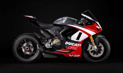 MY25 DUCATI PANIGALE V2 SUPERQUADRO FE 3 UC659713 High.jpg