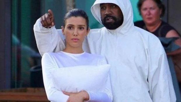 bianca censori kanye west 620x350.jpg