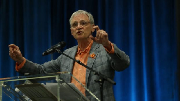 earl blumenauer 620x350.jpg