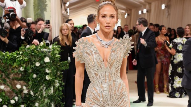 jennifer lopez 620x350.jpeg