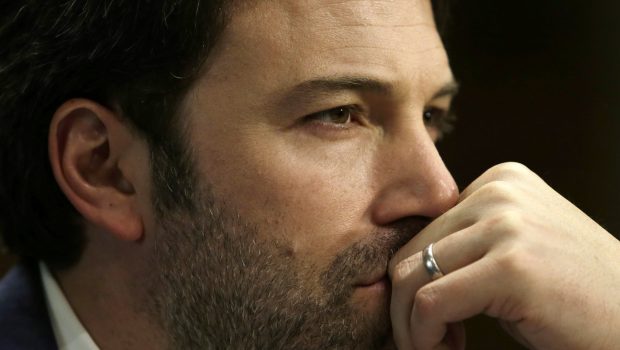 2014 05 03T015726Z 17728250 GM1EA2R0EMX01 RTRMADP 3 US PEOPLE BENAFFLECK 620x350.jpg