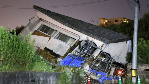 2024 08 08T224529Z 546868742 RC2YB9AQM06Q RTRMADP 5 JAPAN QUAKE 1 620x350.jpg