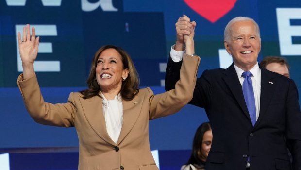 2024 08 20T043139Z 1904329367 RC2FJ9A37UJN RTRMADP 5 USA ELECTION DEMOCRATS 620x350.jpg