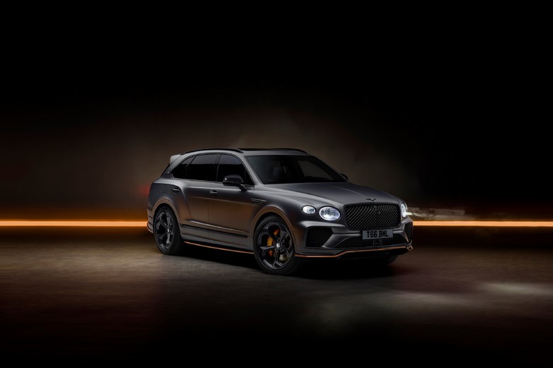 Bentayga S Black Edition photo1.jpg