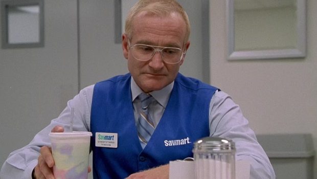 Robin Williams One Hour Photo 620x350.jpg