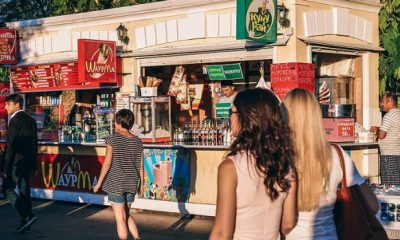 street store vendor food preview 620x350.jpg