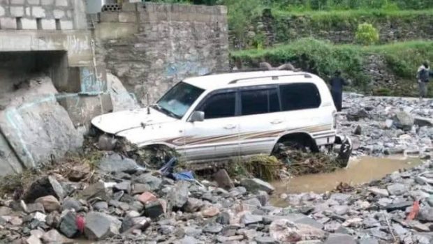 yemen floods 620x350.jpg