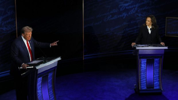 2024 09 11T013628Z 523145001 HP1EK9B04GQ2W RTRMADP 5 USA ELECTION DEBATE 620x350.jpg