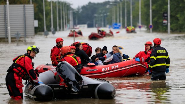 2024 09 16T160911Z 34336435 RC2Q1AADUVOP RTRMADP 5 EUROPE WEATHER CENTRALEUROPE FLOODS CZECH 620x350.jpeg