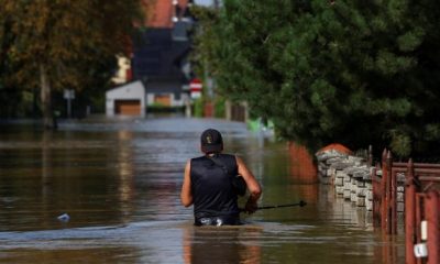 2024 09 17T184451Z 1992975087 RC2D2AAQC59B RTRMADP 5 EUROPE WEATHER CENTRALEUROPE FLOODS POLAND 620x.jpeg