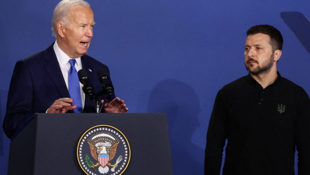 Zelenski Biden 620x350.jpg