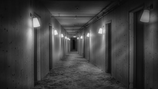 corridor 3744201 960 720 620x350.jpg