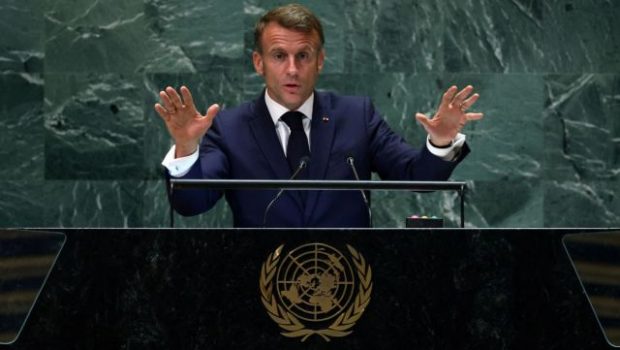 emanuel macron 2 620x350.jpg