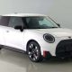 mini cooper electric als jcw version ansicht von schrag vorne 620x350.jpg