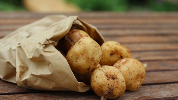 potatoes 888585 1920 620x350.jpg