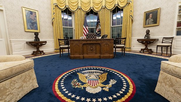 usa ap oval office 25 400548 type13265 620x350.jpg